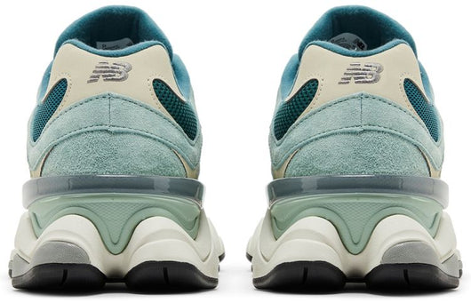 New Balance 9060 Spruce Salt Marsh